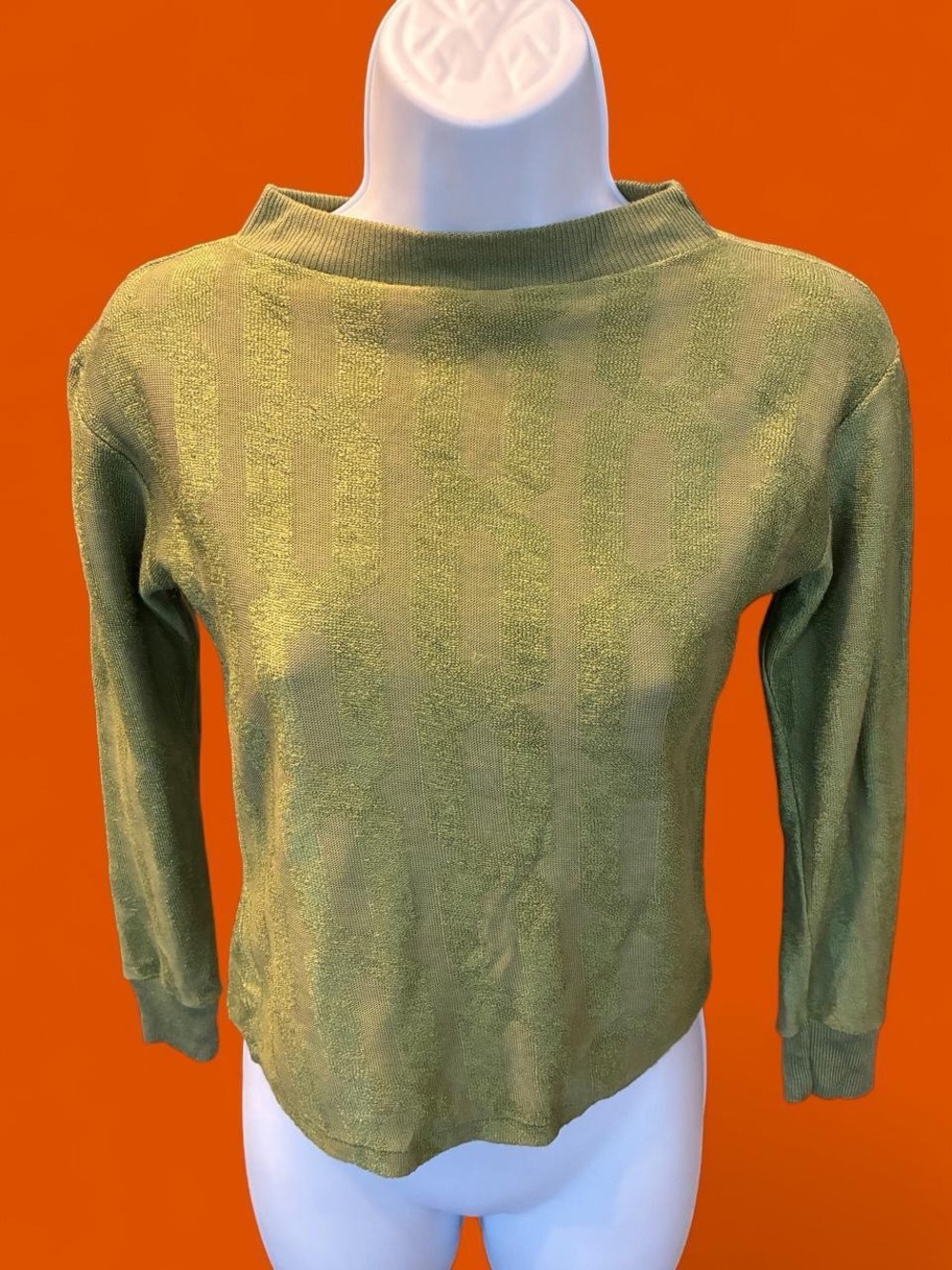 Vintage 1970s avocado green long sleeve, mock neck top.